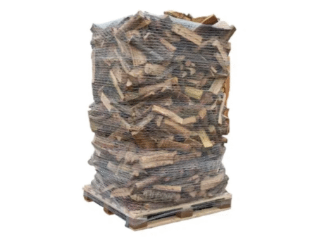 Ballot sur palette de bois de chauffage de 25cm