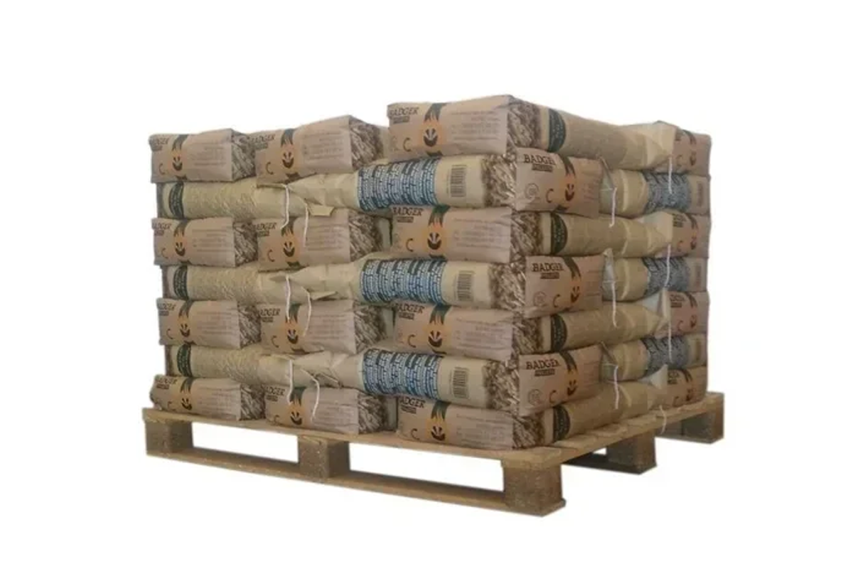 Demi-Palette de 35 Sacs de 15 KG de Pellet BADGER